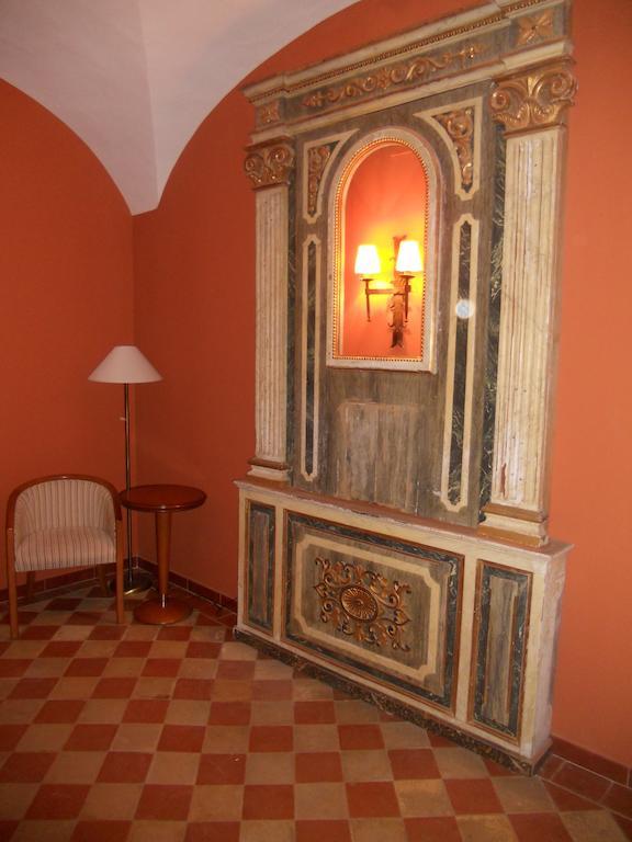 Sumaiya El Palacio Кориа Екстериор снимка